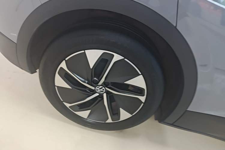Used Volkswagen ID.4 CROZZ 2024 Pure Edition Limited Edition Right Rear Wheel Hub