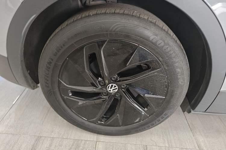Used Volkswagen ID.4 CROZZ 2024 Pure Edition Limited Edition Right Rear Wheel Hub