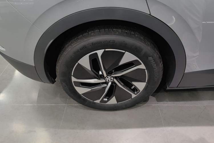 Used Volkswagen ID.4 CROZZ 2024 Pure Edition Limited Edition Right Rear Wheel Hub