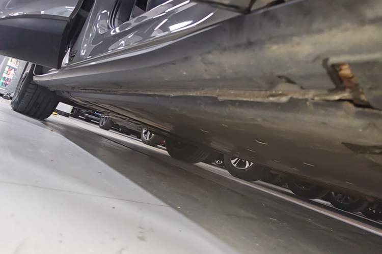 Used Volkswagen ID.4 CROZZ 2024 Pure Edition Limited Edition Right Side Sill
