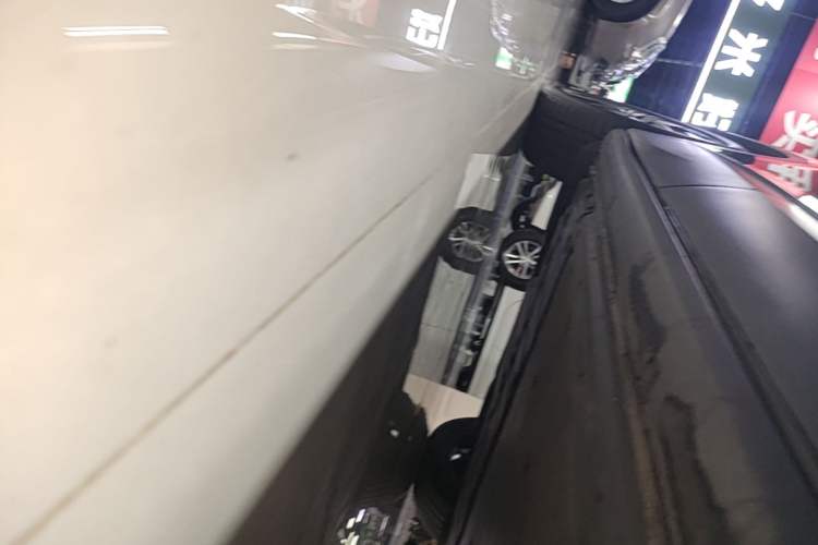Used Volkswagen ID.4 CROZZ 2024 Pure Edition Limited Edition Right Side Sill