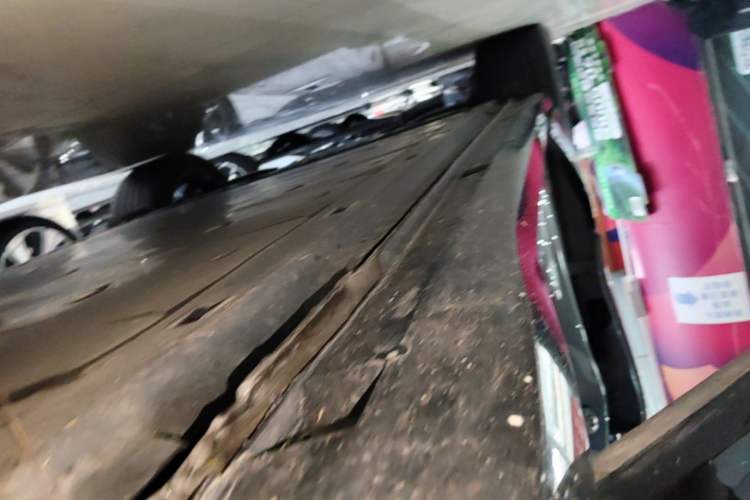 Used Volkswagen ID.4 CROZZ 2024 PRO Model Right Side Sill