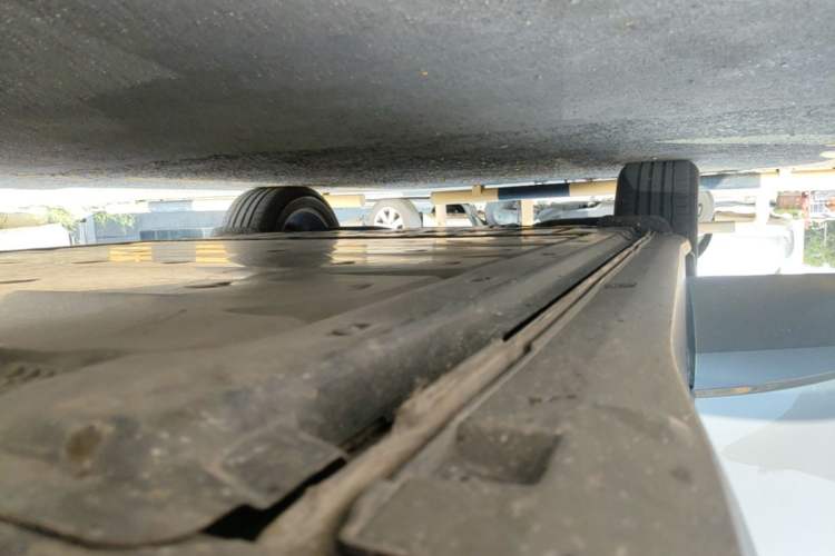 Used Volkswagen ID.4 CROZZ 2024 Pure Edition Limited Edition Right Side Sill