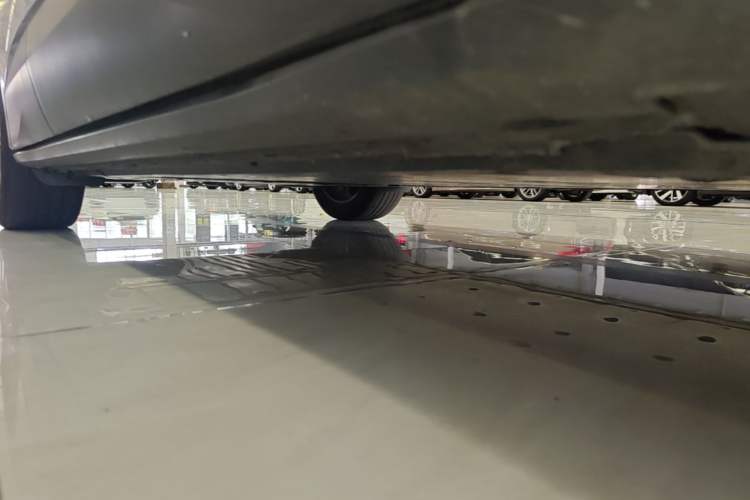 Used Volkswagen ID.4 CROZZ 2024 Pure Edition Limited Edition Right Side Sill