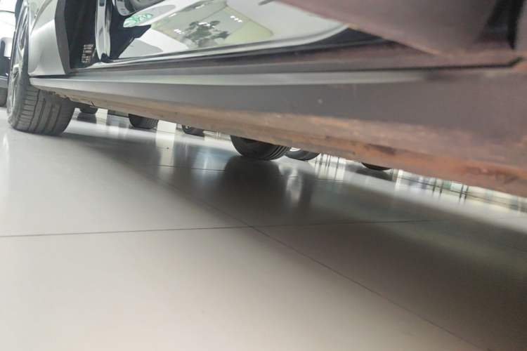 Used Volkswagen ID.4 CROZZ 2024 Pure Edition Limited Edition Right Side Sill