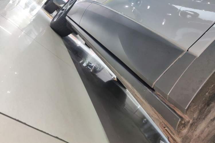 Used Volkswagen ID.4 CROZZ 2024 Pure Edition Limited Edition Right Side Sill