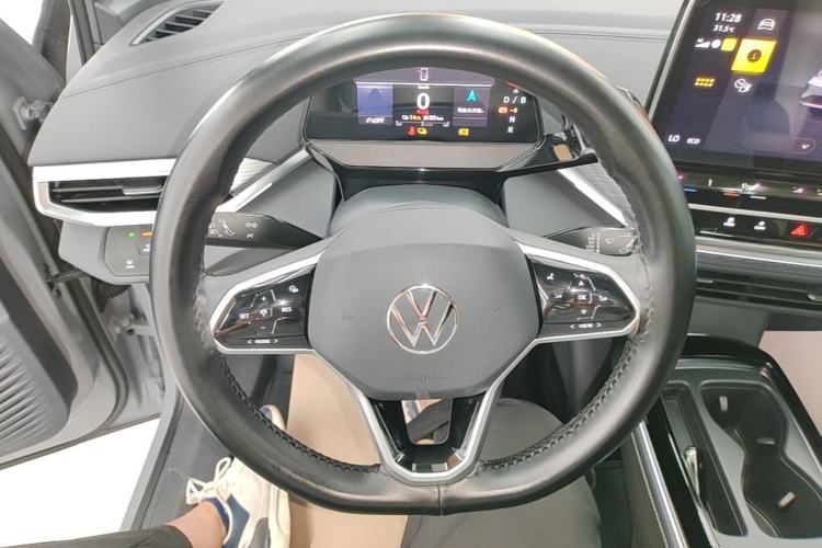 Used Volkswagen ID.4 CROZZ 2024 Pure Edition Limited Edition Steering Wheel