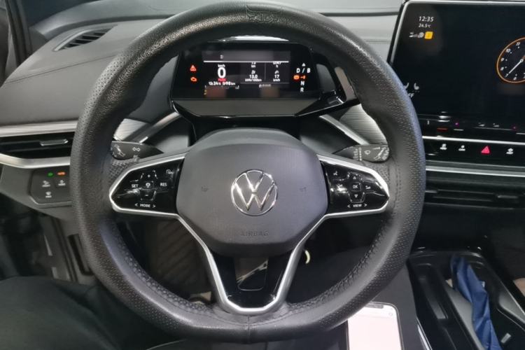 Used Volkswagen ID.4 CROZZ 2024 Pure Edition Limited Edition Steering Wheel