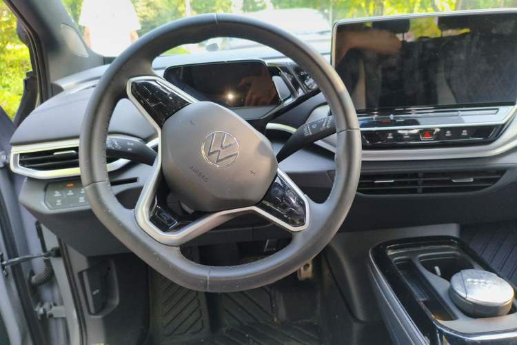 Used Volkswagen ID.4 CROZZ 2024 Pure Edition Limited Edition Steering Wheel
