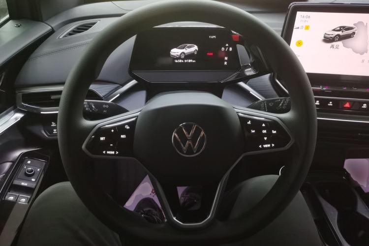 Used Volkswagen ID.4 CROZZ 2024 Pure Edition Limited Edition Steering Wheel