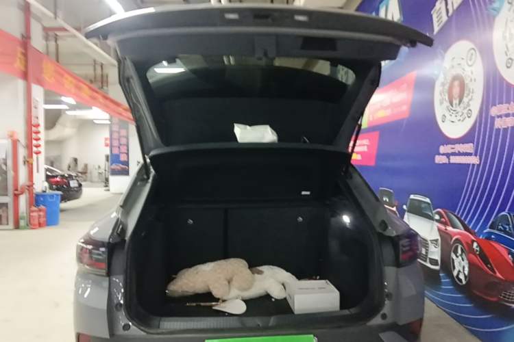 Used Volkswagen ID.4 CROZZ 2024 Pure Edition Limited Edition Trunk