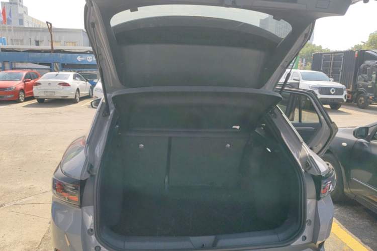 Used Volkswagen ID.4 CROZZ 2024 Pure Edition Limited Edition Trunk