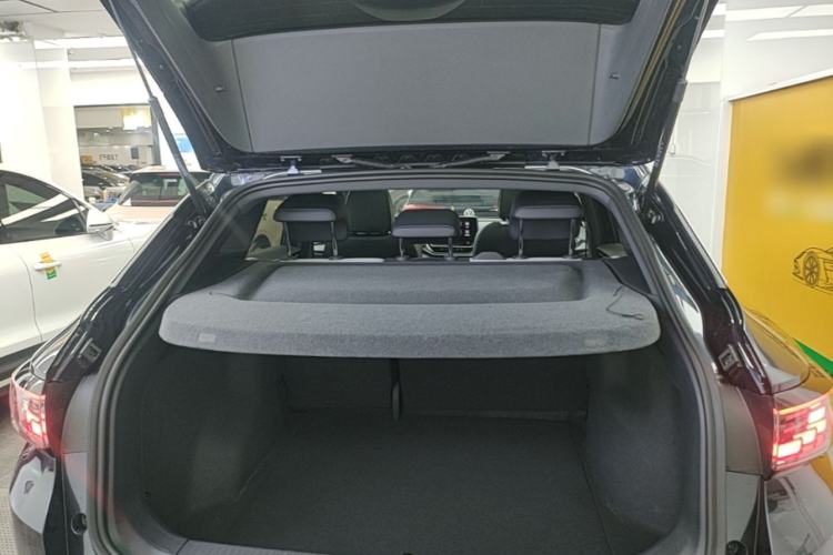 Used Volkswagen ID.4 CROZZ 2024 Pure Edition Limited Edition Trunk
