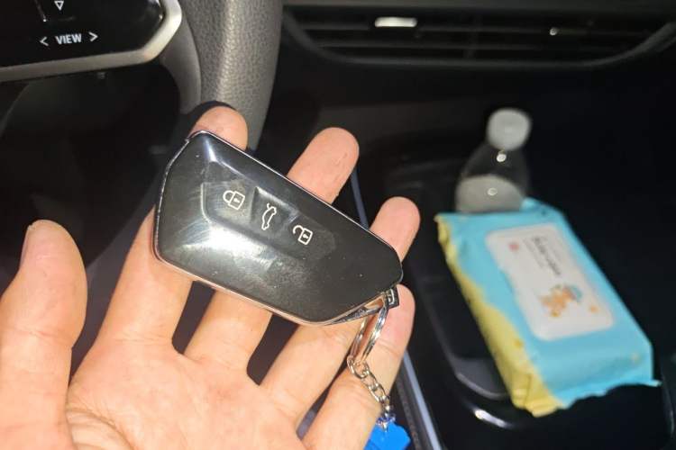 Used Volkswagen ID.4 CROZZ 2024 Pure Edition Limited Edition Vehicle Key