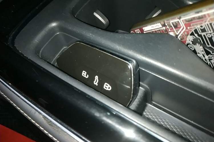 Used Volkswagen ID.4 CROZZ 2024 Pure Edition Limited Edition Vehicle Key