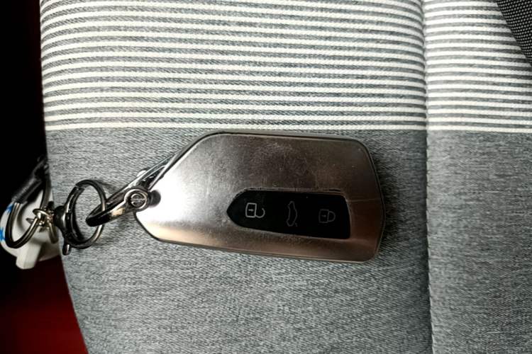 Used Volkswagen ID.4 CROZZ 2024 Pure Edition Limited Edition Vehicle Key