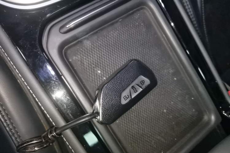 Used Volkswagen ID.4 CROZZ 2024 Pure Edition Limited Edition Vehicle Key