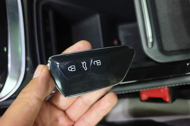Used Volkswagen ID.4 CROZZ 2024 Pure Edition Limited Edition Vehicle Key