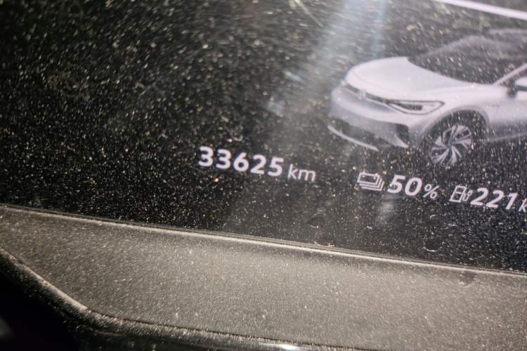 Used Volkswagen ID.4 CROZZ 2024 Pure Edition Limited Edition Odometer Close Up