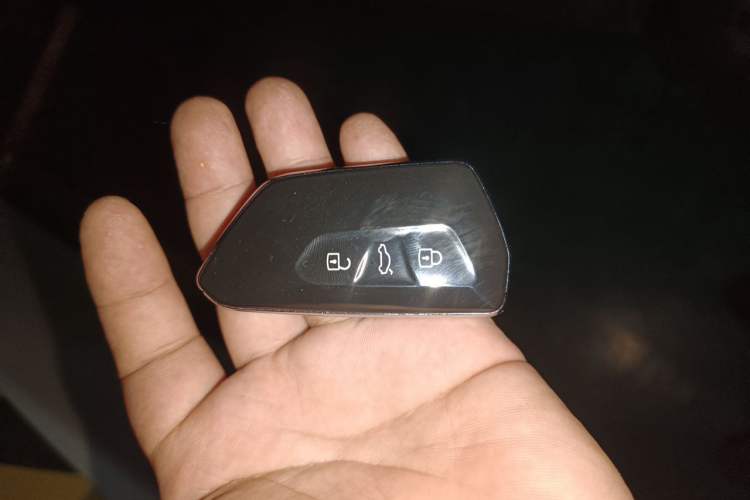 Used Volkswagen ID.4 CROZZ 2024 Pure Edition Limited Edition Vehicle Key