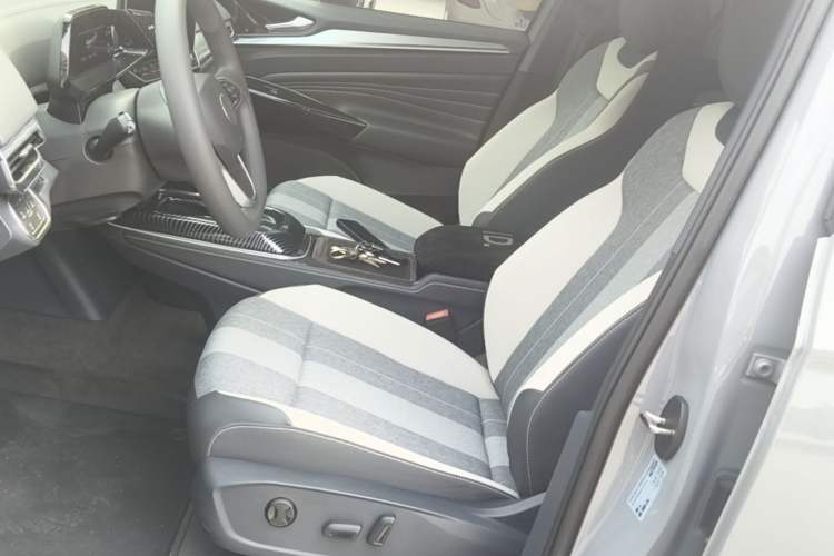 Used Volkswagen ID.4 CROZZ 2024 Pure Edition Limited Edition Left Front Seat