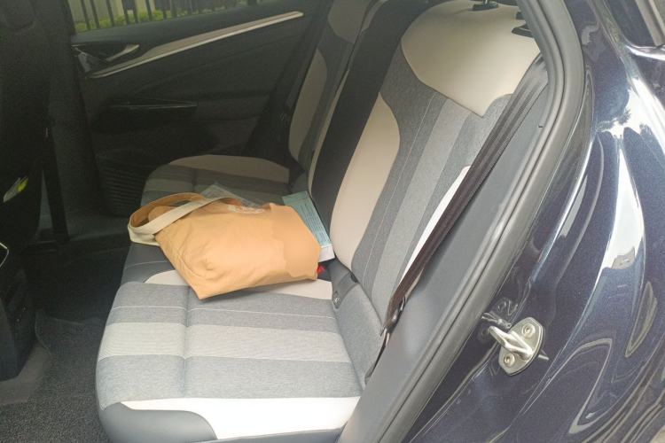 Used Volkswagen ID.4 CROZZ 2024 Pure Edition Limited Edition Left Rear Seat
