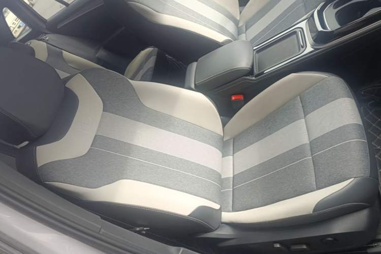 Used Volkswagen ID.4 CROZZ 2024 Pure Edition Limited Edition Right Front Seat