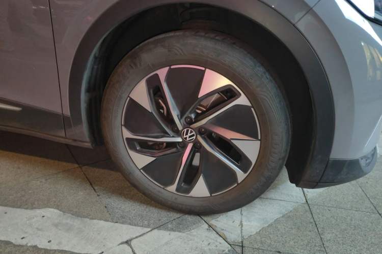 Used Volkswagen ID.4 CROZZ 2024 Revised Version PURE+ Right Front Wheel Hub