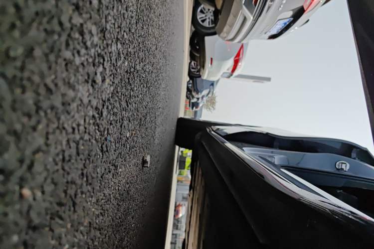 Used Volkswagen ID.4 CROZZ 2024 PRIME Right Side Sill