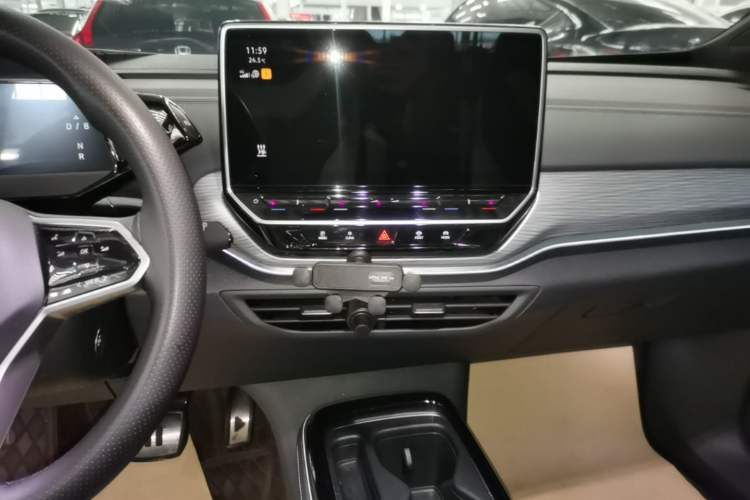 Used Volkswagen ID.4 CROZZ 2024 Pure Edition Limited Edition Audio And AC Panel