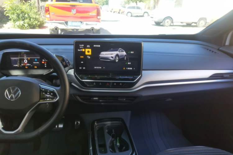 Used Volkswagen ID.4 CROZZ 2024 Pure Edition Limited Edition Audio And AC Panel