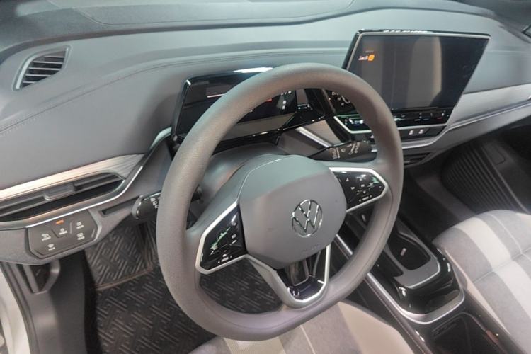 Used Volkswagen ID.4 CROZZ 2024 Pure Edition Limited Edition Center Console