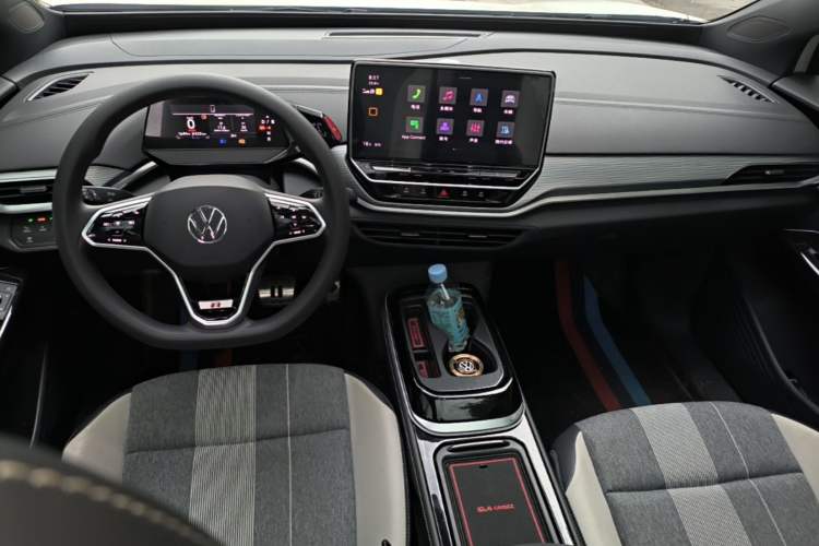 Used Volkswagen ID.4 CROZZ 2024 Pure Edition Limited Edition Center Console