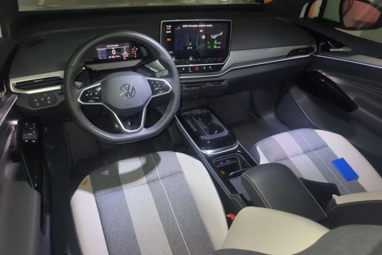 Used Volkswagen ID.4 CROZZ 2024 Pure Edition Limited Edition Center Console