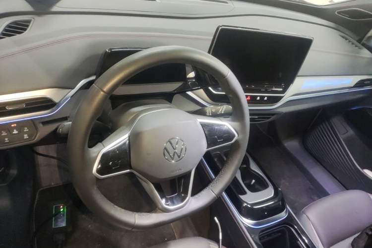 Used Volkswagen ID.4 CROZZ 2024 PRIME Center Console