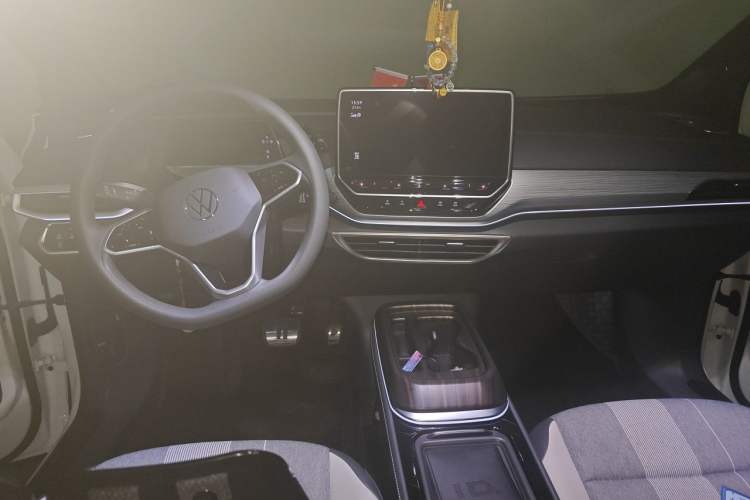 Used Volkswagen ID.4 CROZZ 2024 Pure Edition Limited Edition Center Console