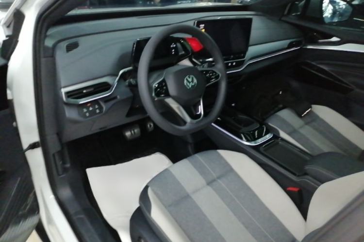 Used Volkswagen ID.4 CROZZ 2024 Pure Edition Limited Edition Center Console