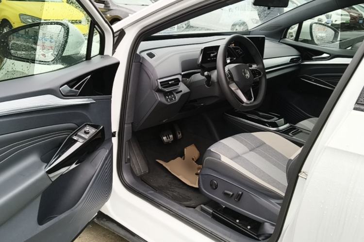 Used Volkswagen ID.4 CROZZ 2024 Pure Edition Limited Edition Driver Seat