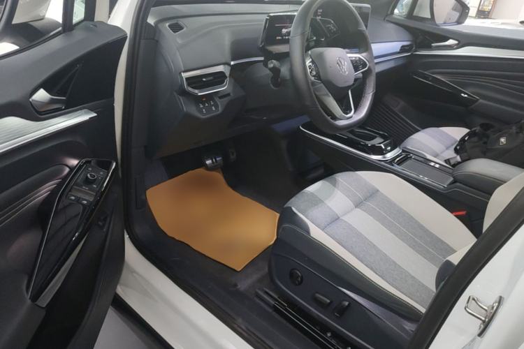 Used Volkswagen ID.4 CROZZ 2024 Pure Edition Limited Edition Driver Seat