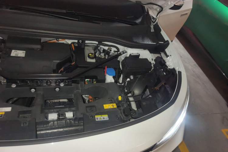 Used Volkswagen ID.4 CROZZ 2024 Pure Edition Limited Edition Engine Bay Left