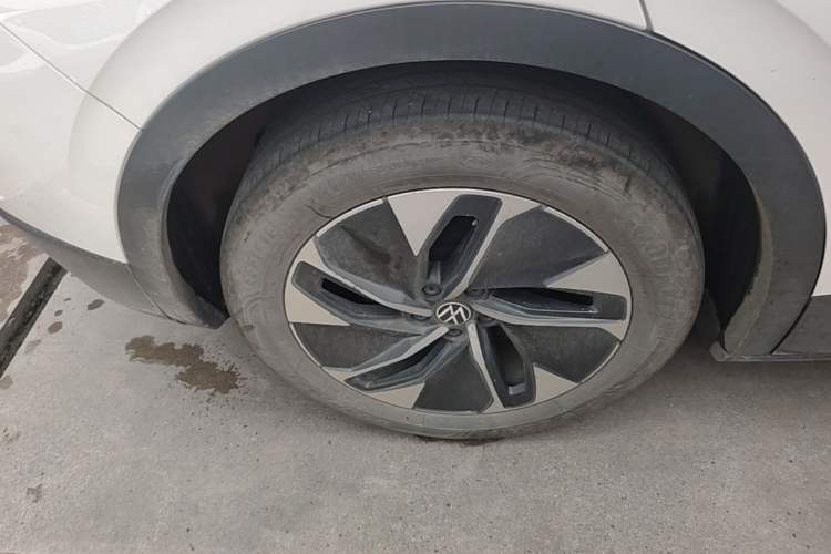 Used Volkswagen ID.4 CROZZ 2024 Pure Edition Limited Edition Exterior 5