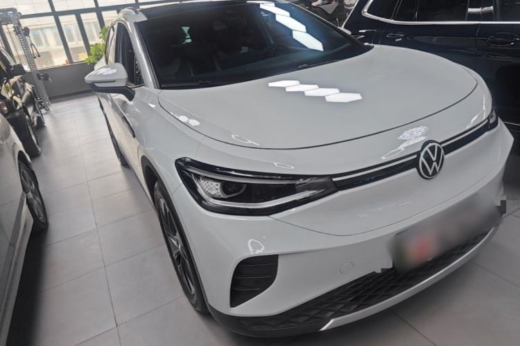 Used Volkswagen ID.4 CROZZ 2024 Pure Edition Limited Edition Front Right 45 Deg