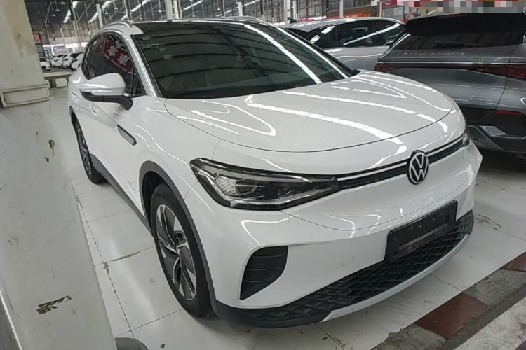 Used Volkswagen ID.4 CROZZ 2024 Pure Edition Limited Edition Front Right 45 Deg