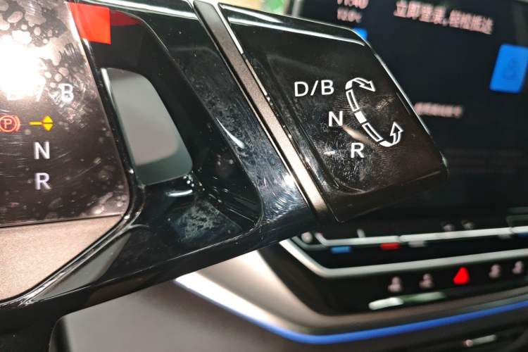 Used Volkswagen ID.4 CROZZ 2024 PRIME Gear Lever