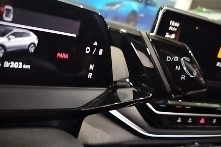Used Volkswagen ID.4 CROZZ 2024 Pure Edition Limited Edition Gear Lever