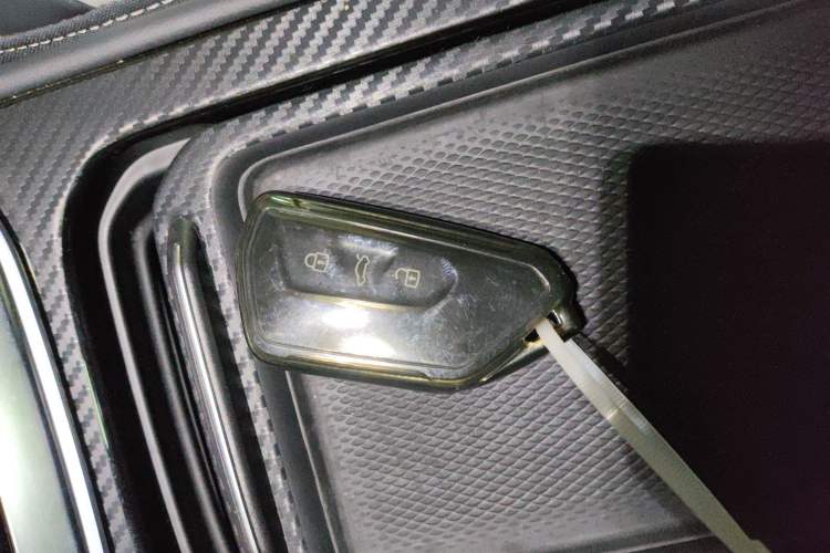 Used Volkswagen ID.4 CROZZ 2024 Pure Edition Limited Edition Interior 1