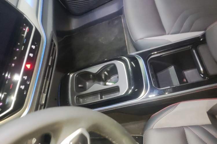 Used Volkswagen ID.4 CROZZ 2024 PRIME Interior 1