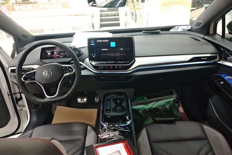 Used Volkswagen ID.4 CROZZ 2024 PRIME Interior 2