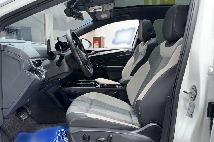 Used Volkswagen ID.4 CROZZ 2024 Pure Edition Limited Edition Interior 2