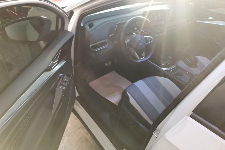 Used Volkswagen ID.4 CROZZ 2024 Pure Edition Limited Edition Interior 3